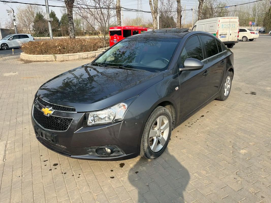 雪佛兰旧款车型图／老款雪佛兰suv