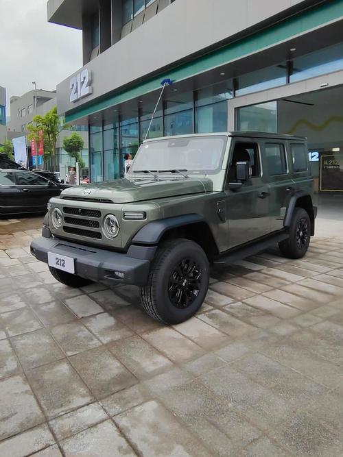 新款212自动挡,新款212自动挡多少钱一台