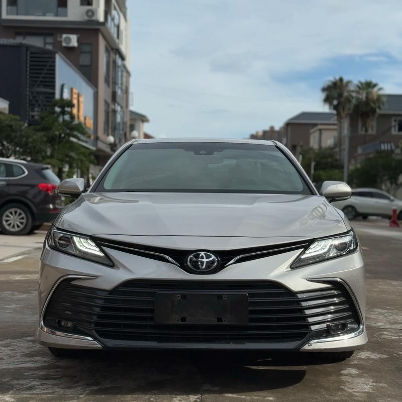 丰田2022款凯美瑞／丰田凯美瑞2021年新款