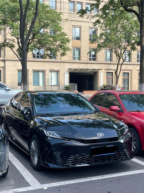 全新第九代凯美瑞图片/第九代凯美瑞25g豪华版