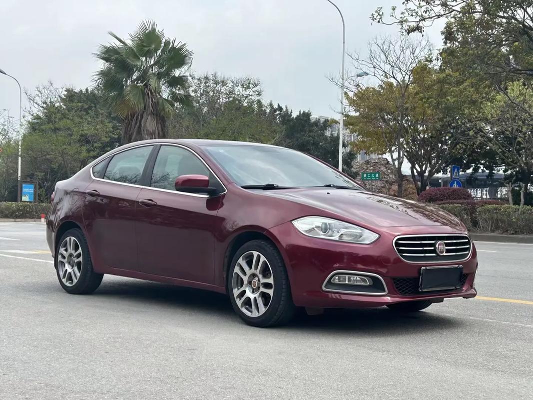 菲亚特菲翔2013款／菲亚特菲翔2013款值多少钱