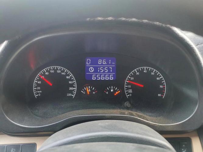 奇瑞瑞虎7油耗 奇瑞瑞虎3油耗