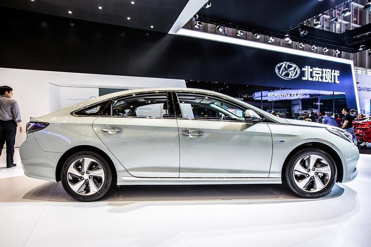 北京现代新款索纳塔/北京现代新款索纳塔混动