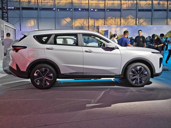 捷途七座suv车型图片／捷途七座suv车型图片三排座位