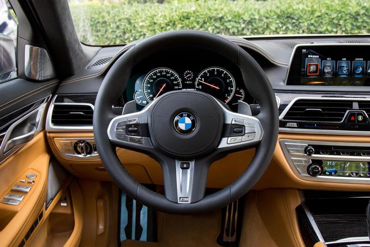 【老款宝马760图片,老款宝马760内饰图片】