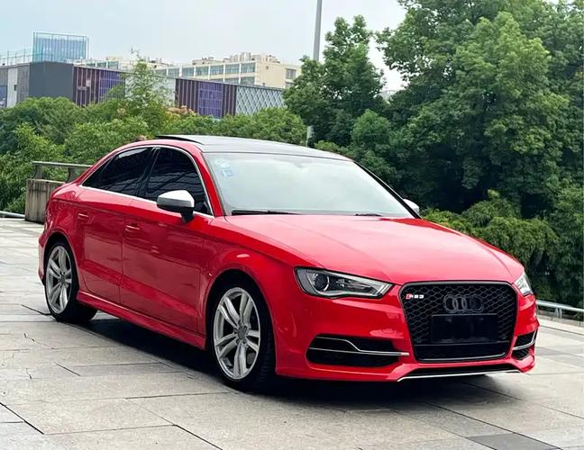 奥迪s3二手怎么这么贵(二手奥迪s3怎么样)