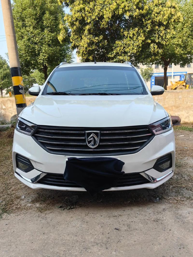 【宝骏360最新款,宝骏360新款2019款多少钱】