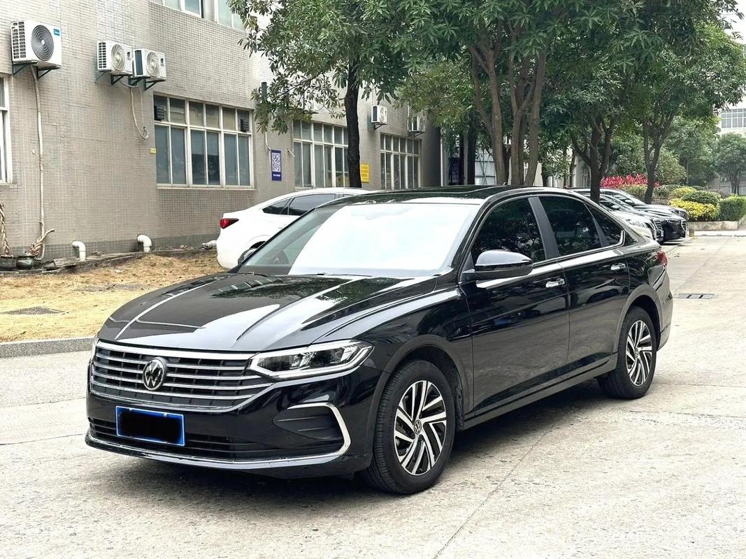 大众朗逸330图片和价格/朗逸330什么意思