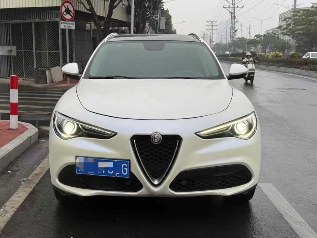 二手阿尔法罗密欧(二手阿尔法罗密欧suv)