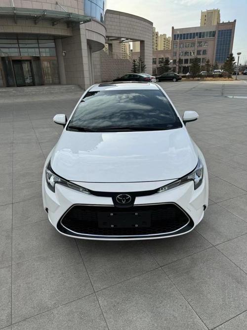 丰田雷凌2022款图片/丰田雷凌新款图片